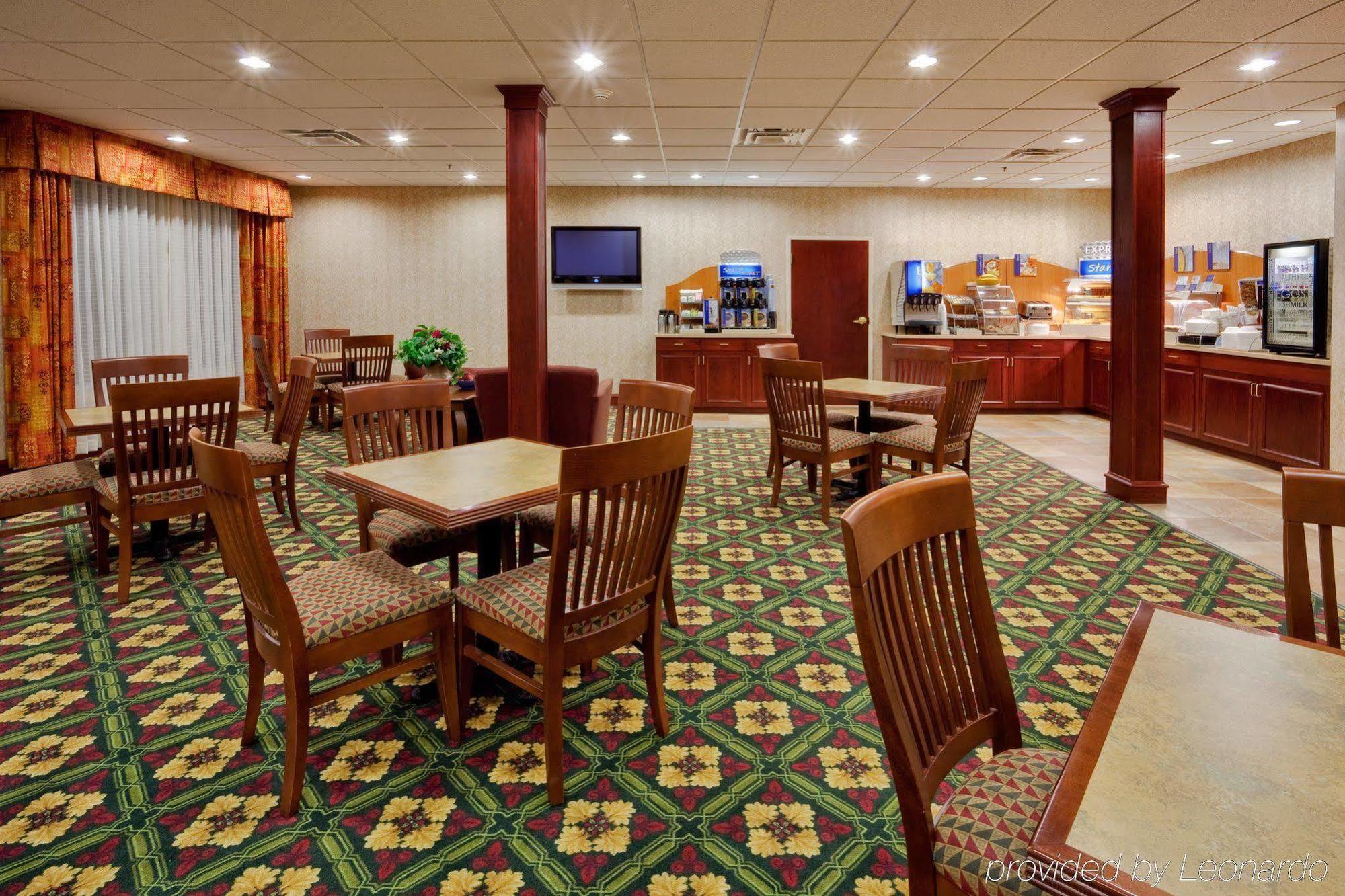 Holiday Inn Express & Suites Gibson By Ihg New Milford Exterior foto